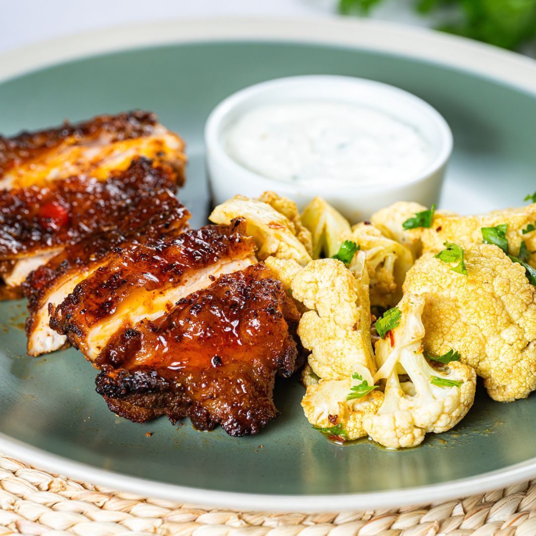 Tandoori Chicken with Cauliflower & Zesty Yogurt Dip