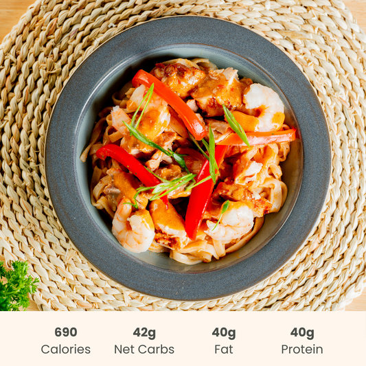 Pad Thai : Chicken & Shrimp on Rice Noodles