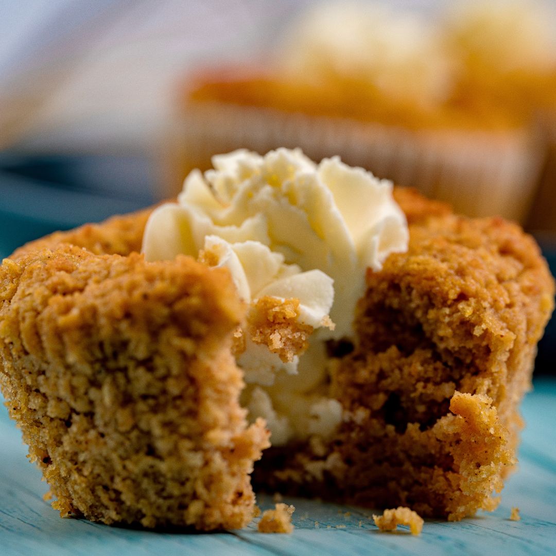 Pumpkin Spice Muffins with Cream Cheese Filling- 4 Pack - 230 Calories | 4g Net Carb | 20g Total Fat | 8g Protein - ketolibriyum